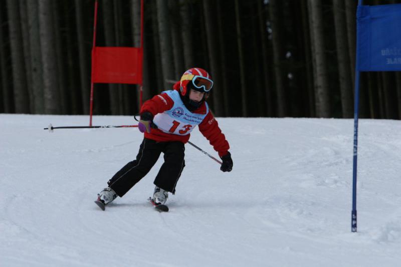 SkiCamp Lipno 2011 - tréninkový kemp pro děti - obří slalom